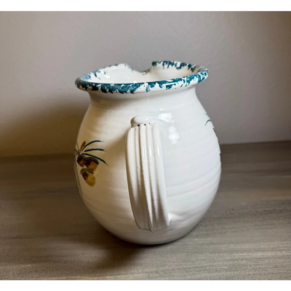 Contemporary Pottery Trends vintage studio
